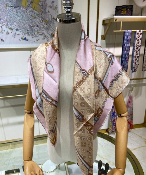 AS012 - Silk Square 90cm/35.5inch