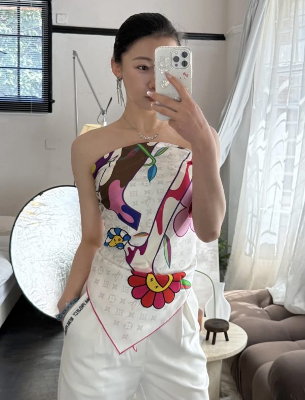 AS003 - Silk Square 90cm/35.5inch